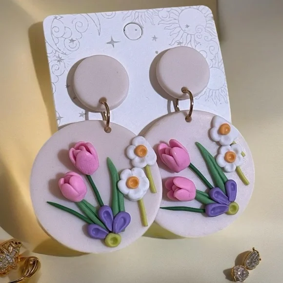 Handmade Floral Polymer Clay Earrings in Pink and White NWOT - Picture 3 of 7